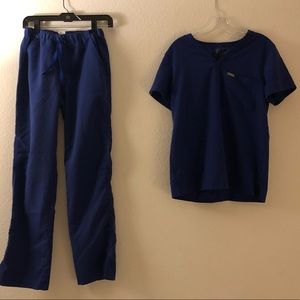 Figs blue scrub Catarina top set size small